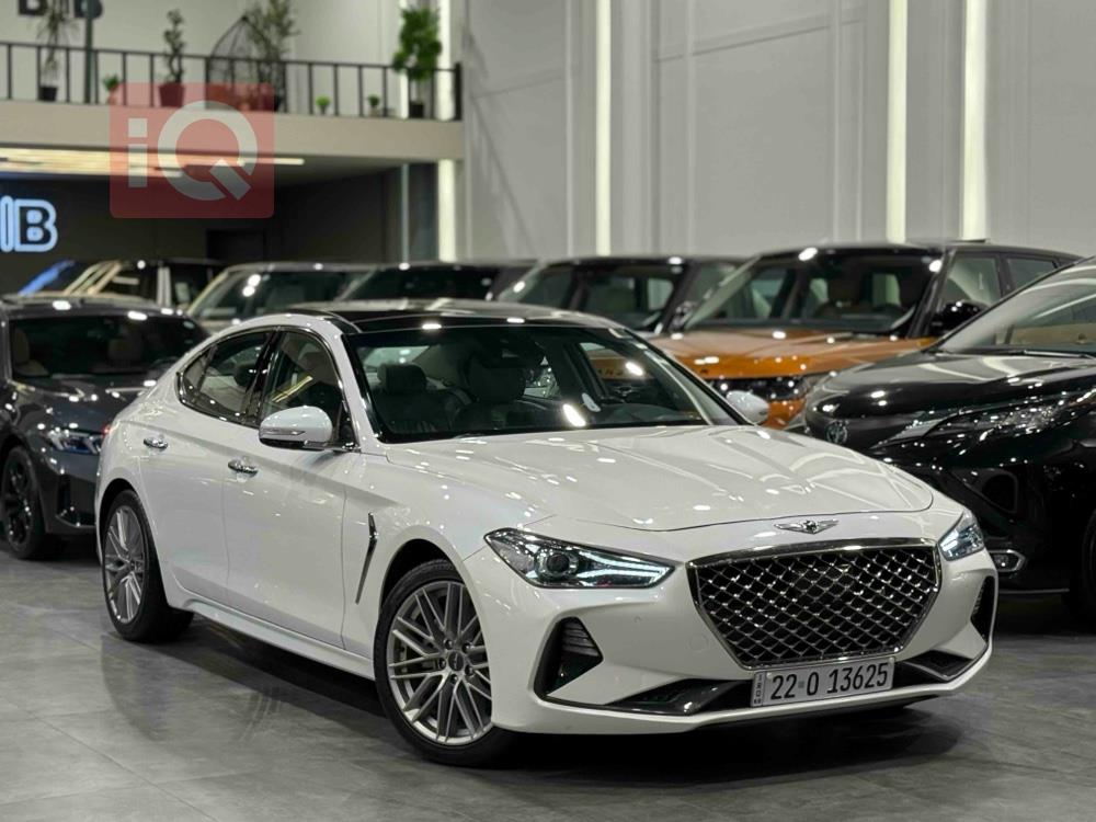 جنسس G70